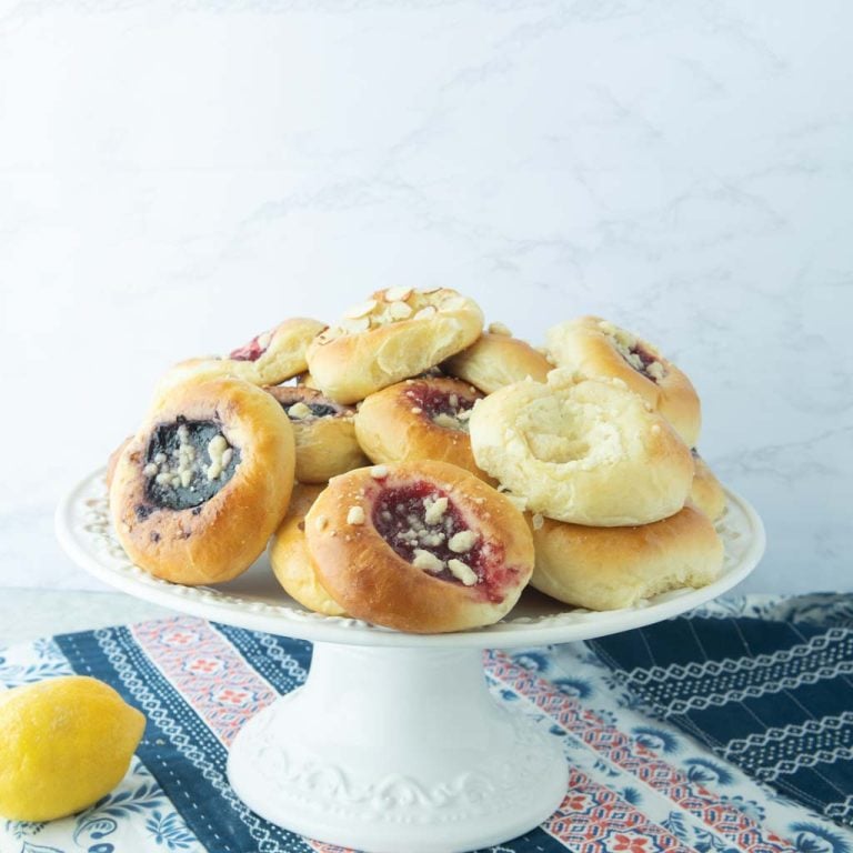kolache on pedestal with lemon