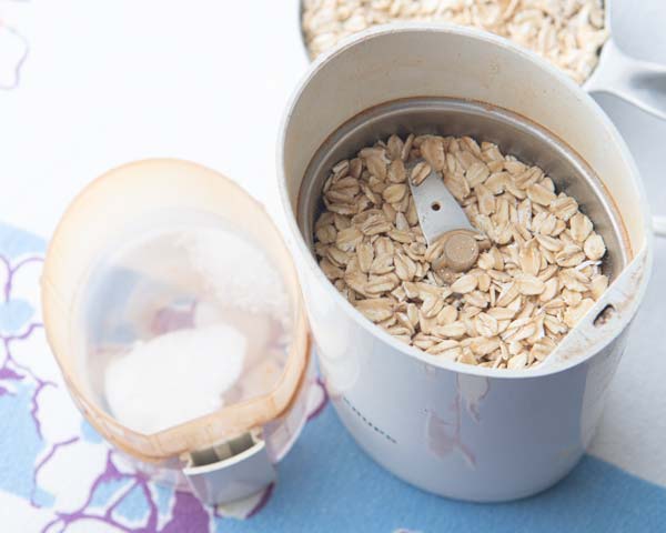 oats in coffee grinder