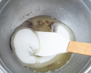 mixing sugar into butter