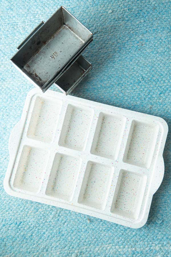 mini loaf pans