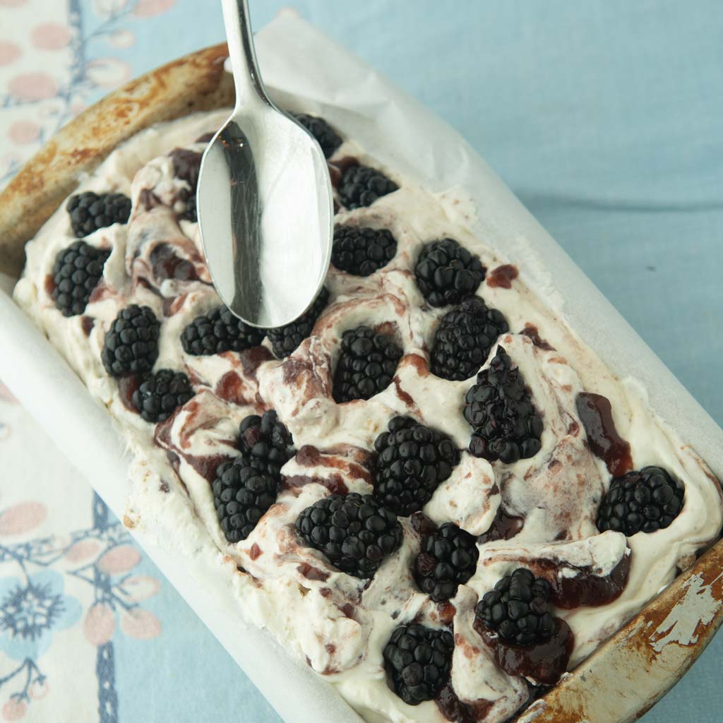 smoothing top of blackberry crumble no churn ice cream