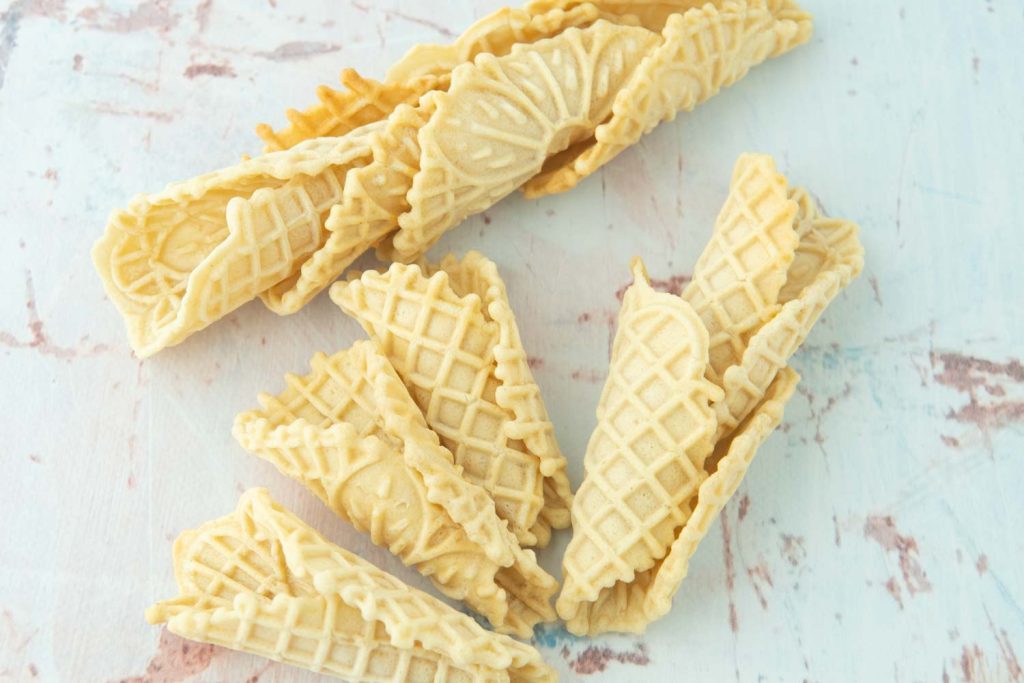 mini waffle cones