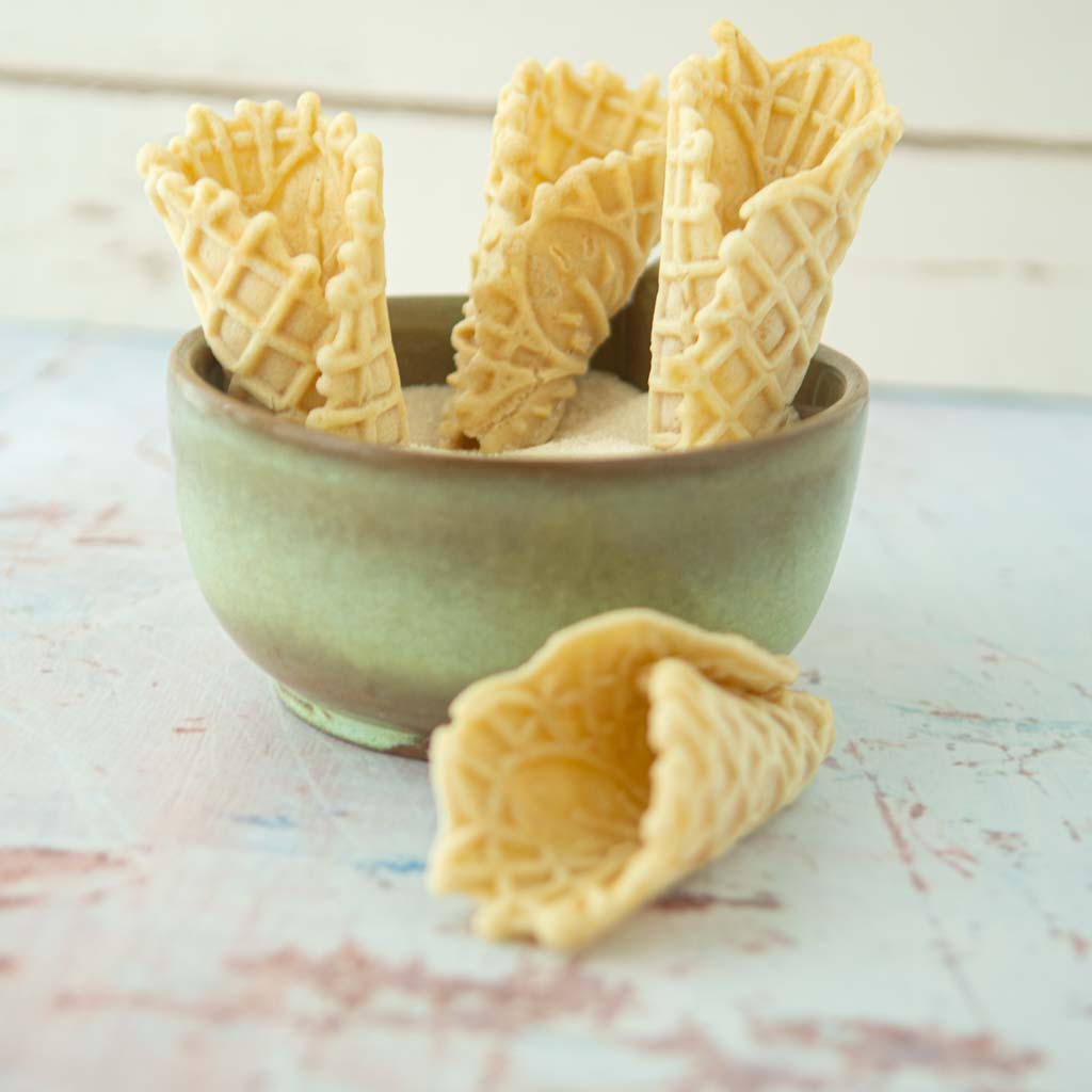 mini waffle cones in cup