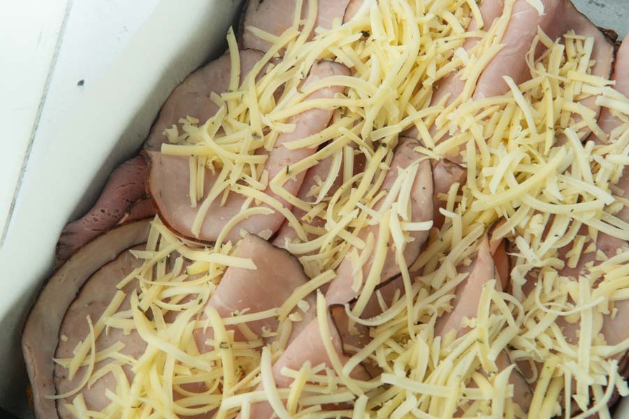 cheese and roast beef on bread