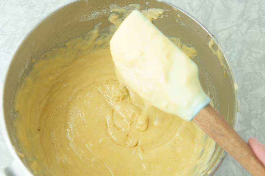 cake batter falling off spatula