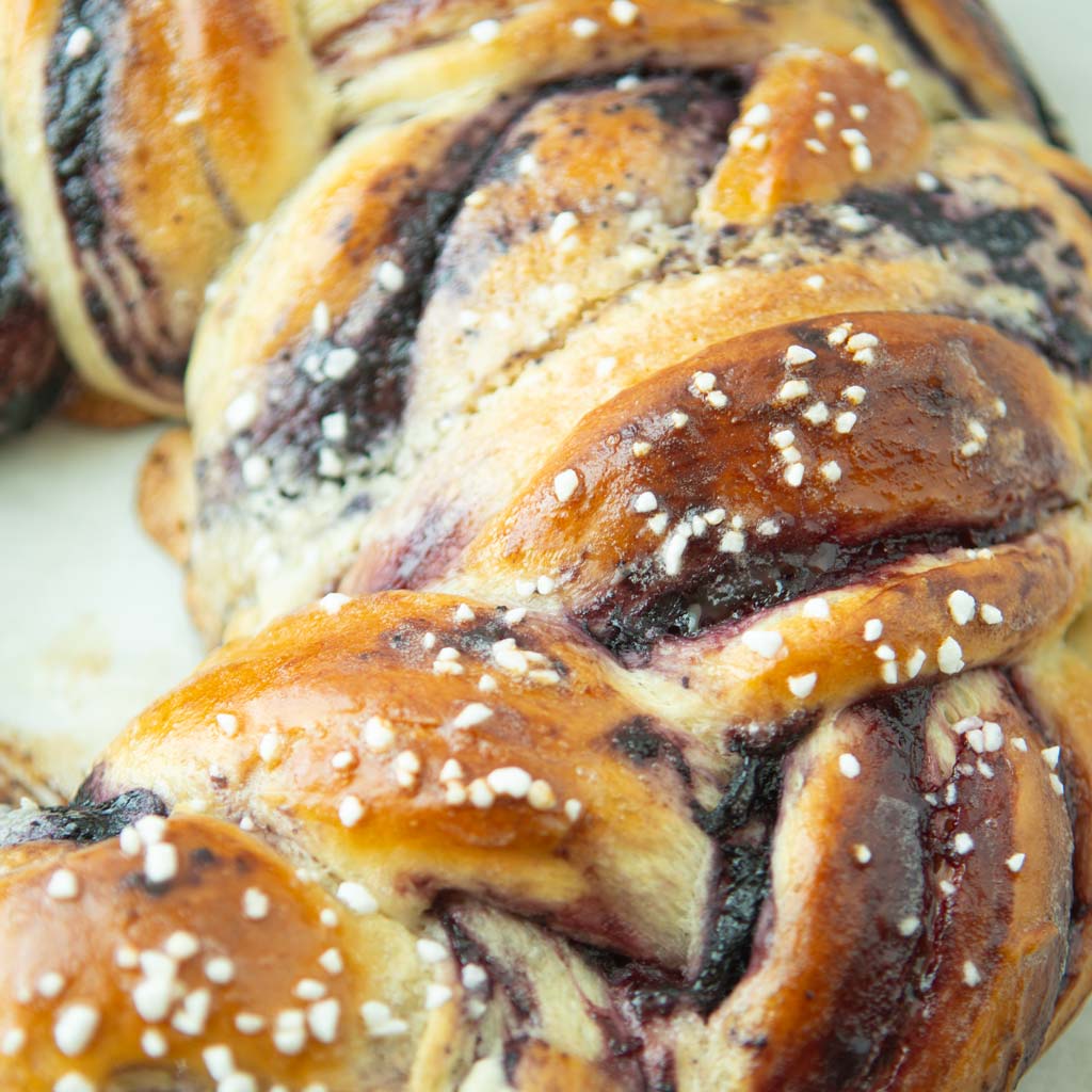 closeup of bread wreath
