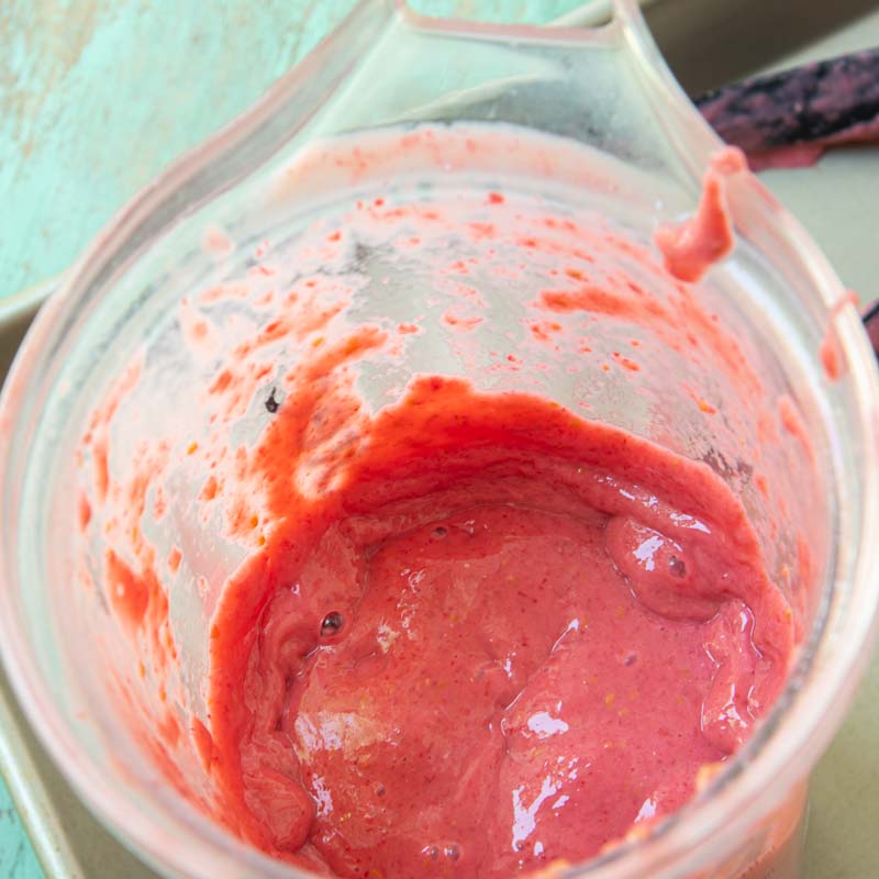 raspberry puree in blender