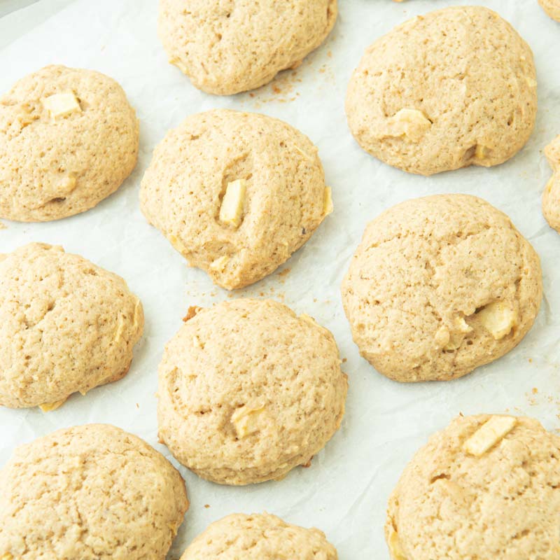 baked, undecorated caramel apple cookies