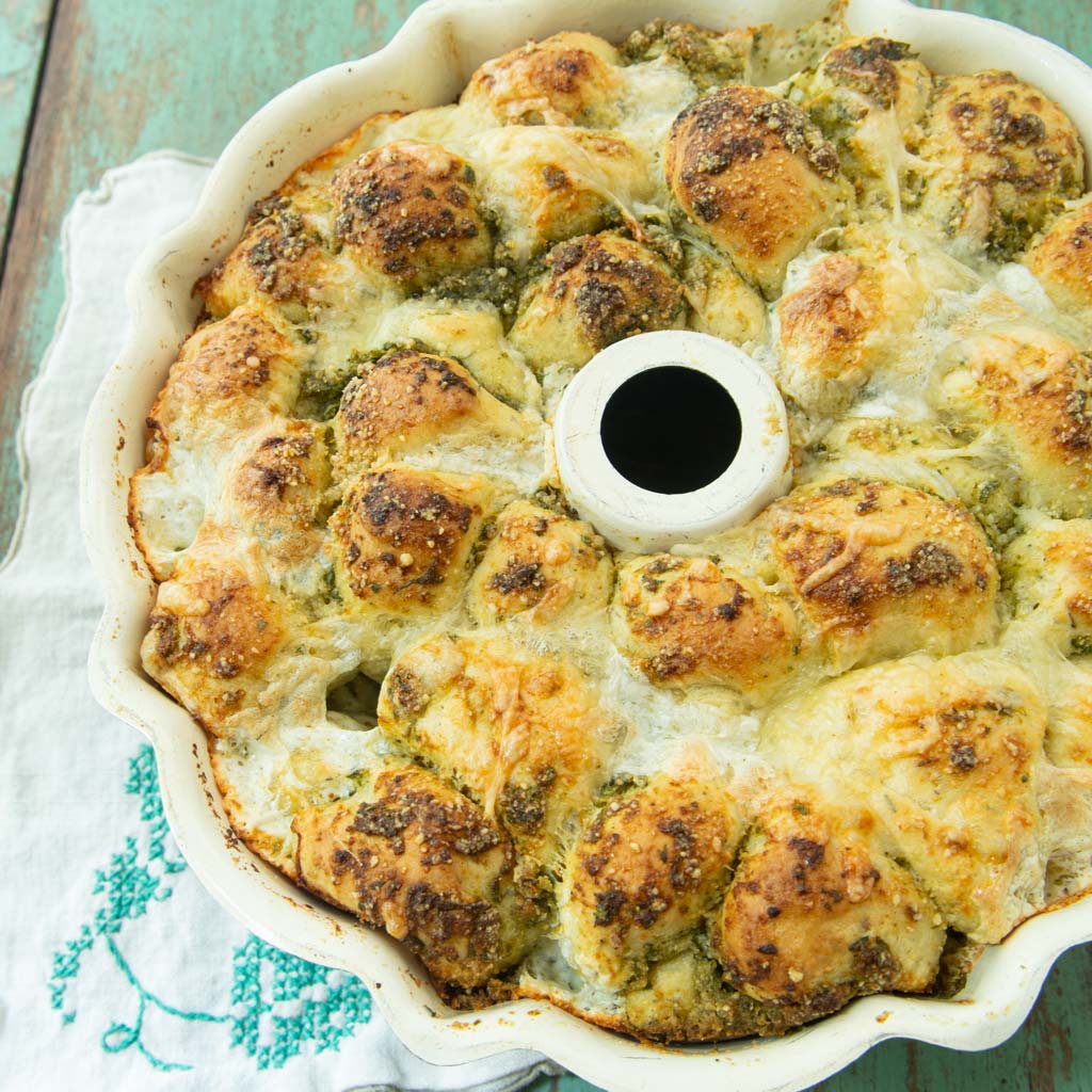 bundt pan of pesto monkey bread