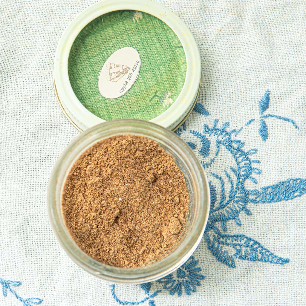 apple pie spice in jar