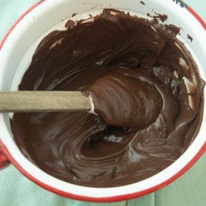 tempered chocolate in pot with spatula