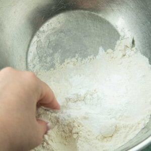 dry ingredients for biscuits in bowl