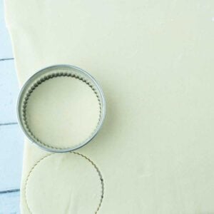 cutting rounds of puff pastry