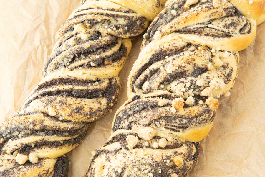 closeup of poppy seed babka with cardamom streusel