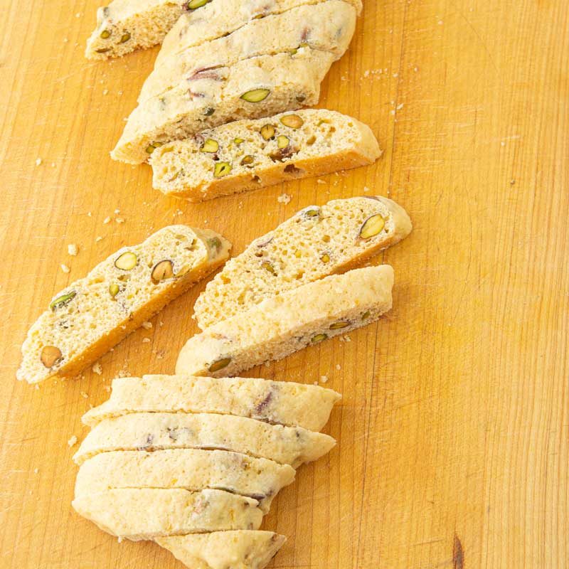 cutting biscotti 