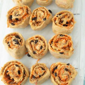 cut carrot cake rolls