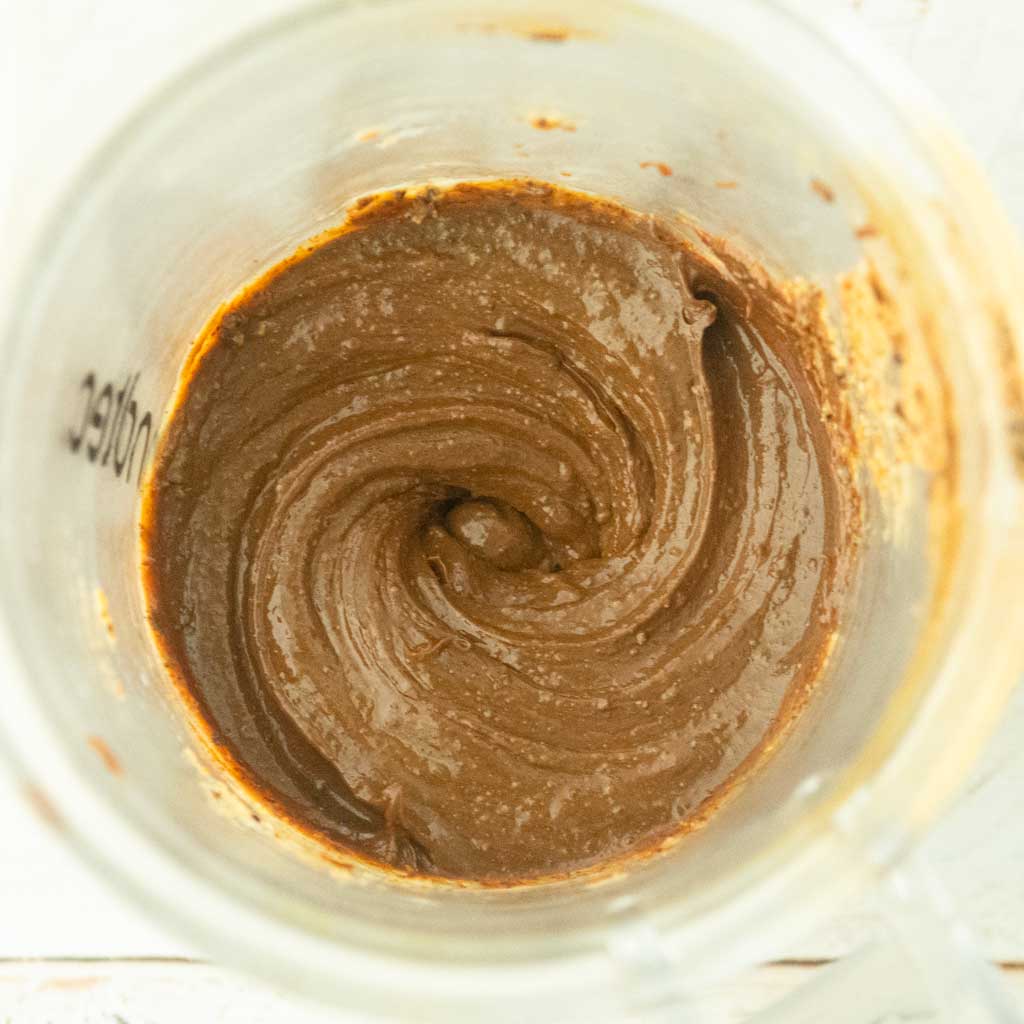 dulce de leche in blender jar