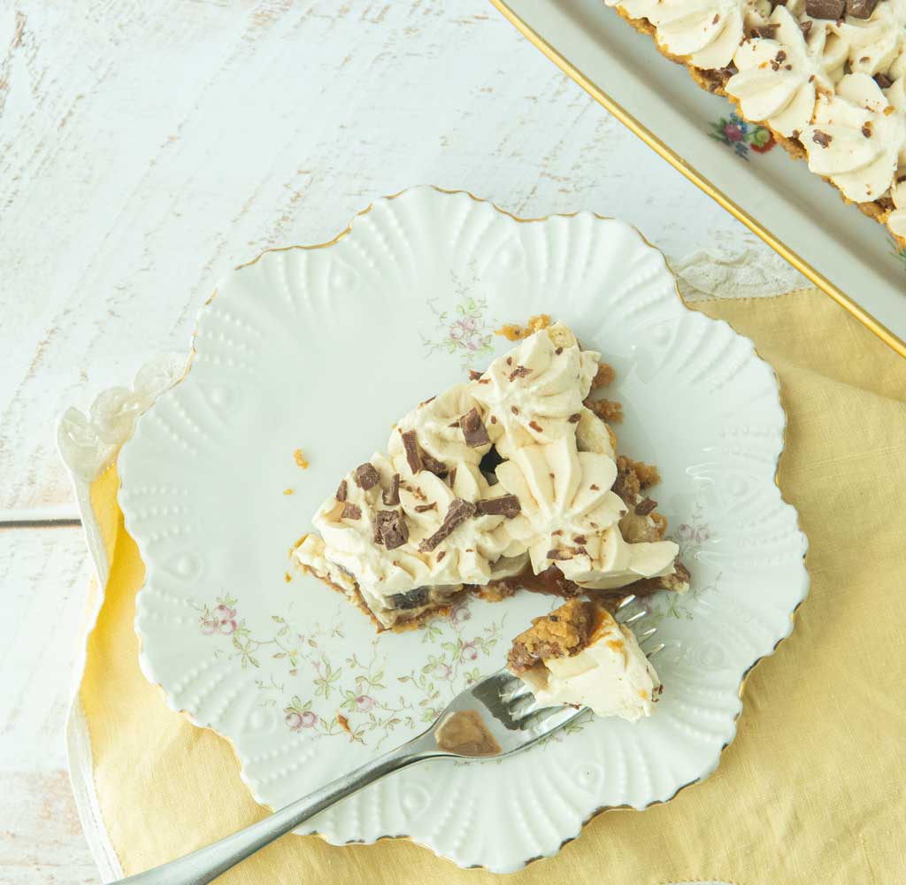 banoffee pie on plate, fork
