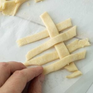 weaving lattice crust for a mini pie